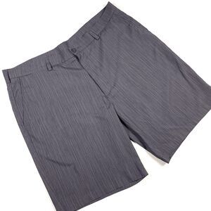 PGA Tour Golf Mens Shorts size Medium Gray Lightweight Flat Front Grey